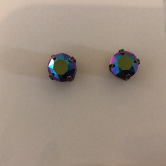 Mystical Antique Brass Swarovski Crystal Earrings - Picture 8 of 10